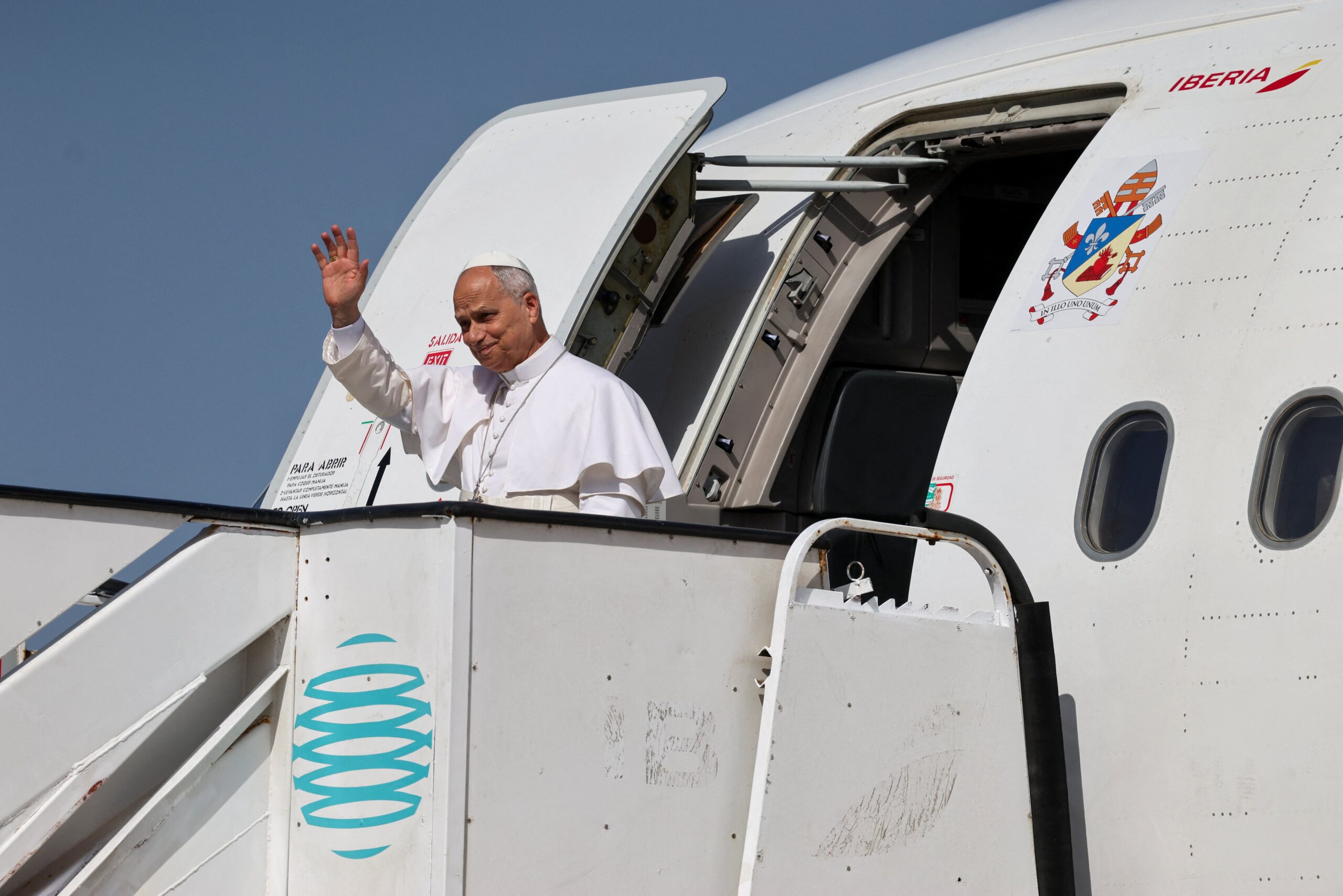 Visita del papa León XIV, en directo | El Pontífice aterriza en Gran Canaria