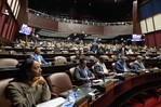 El retraso al evaluar cúmulo de propuestas aplaza el Código Penal hasta mañana