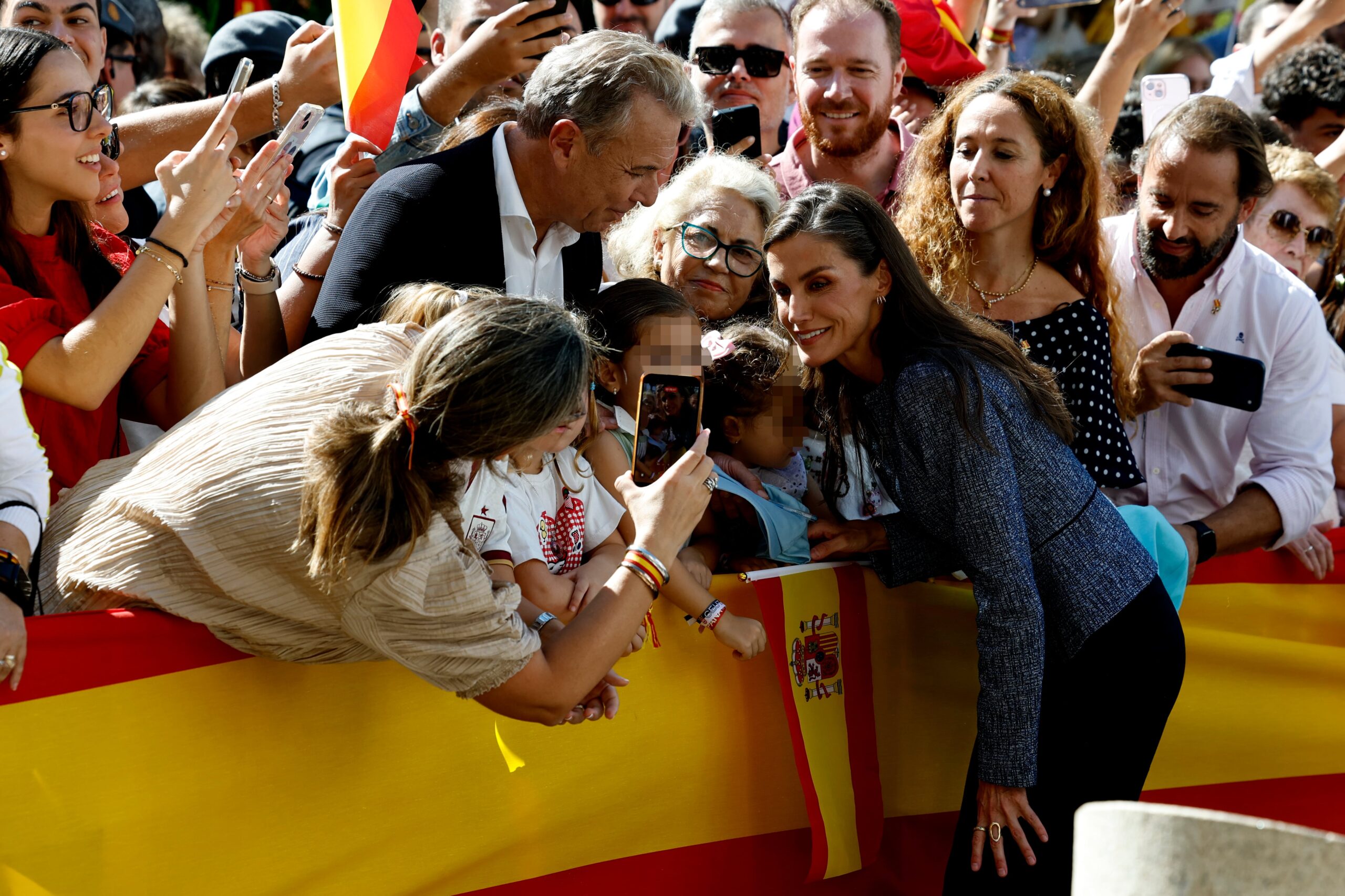 La visita de los reyes Felipe VI y Letizia a Ceuta, en imágenes